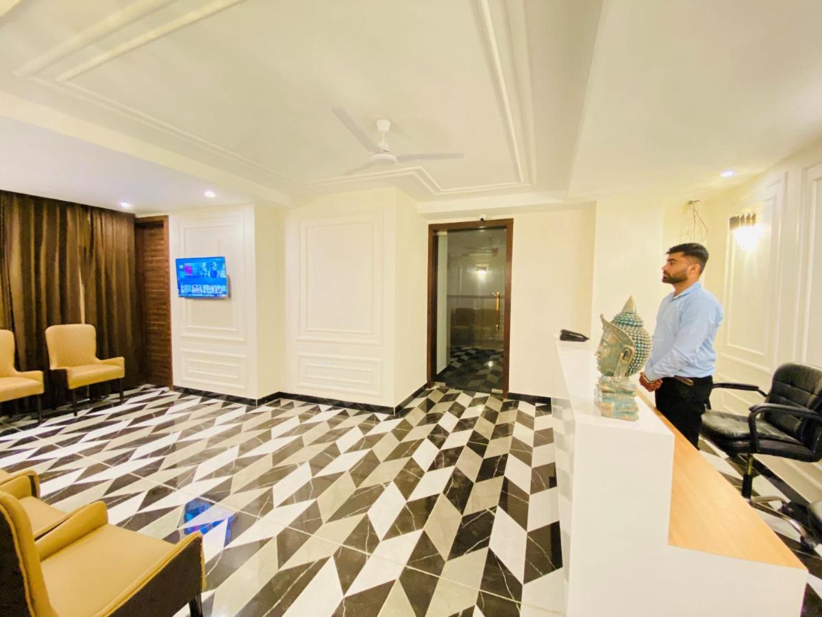 Grand Luxotica By Dls Hotels Dehradun Ngoại thất bức ảnh