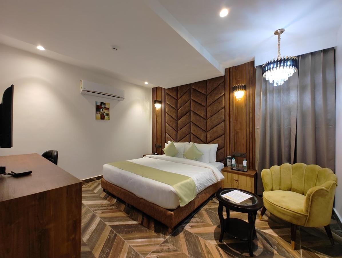 Grand Luxotica By Dls Hotels Dehradun Ngoại thất bức ảnh