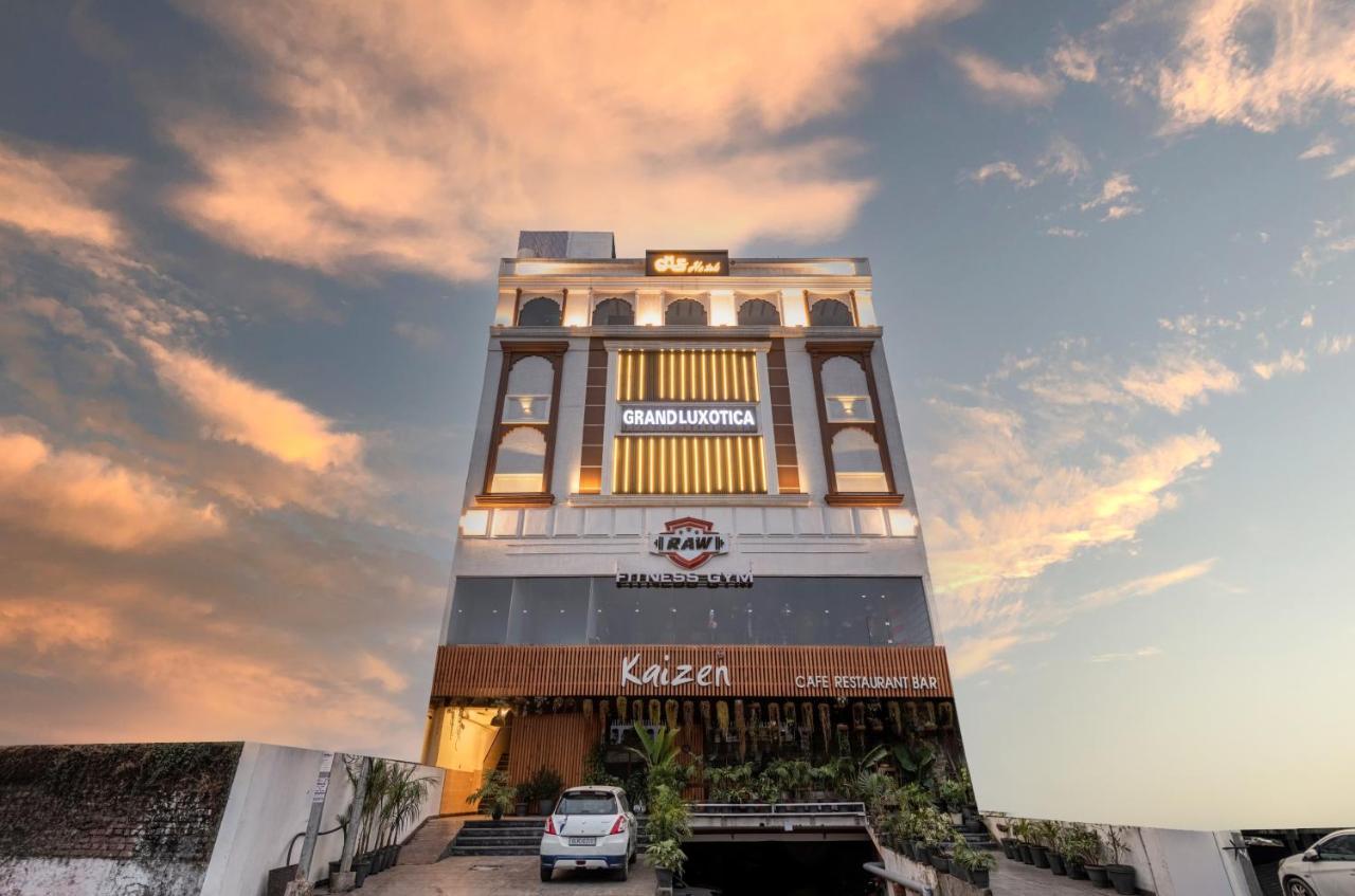 Grand Luxotica By Dls Hotels Dehradun Ngoại thất bức ảnh