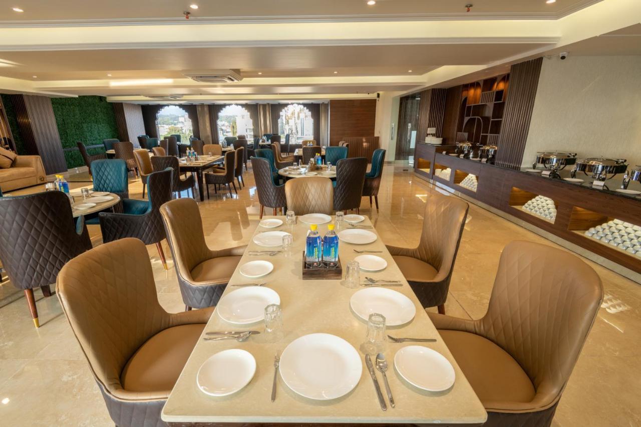 Grand Luxotica By Dls Hotels Dehradun Ngoại thất bức ảnh