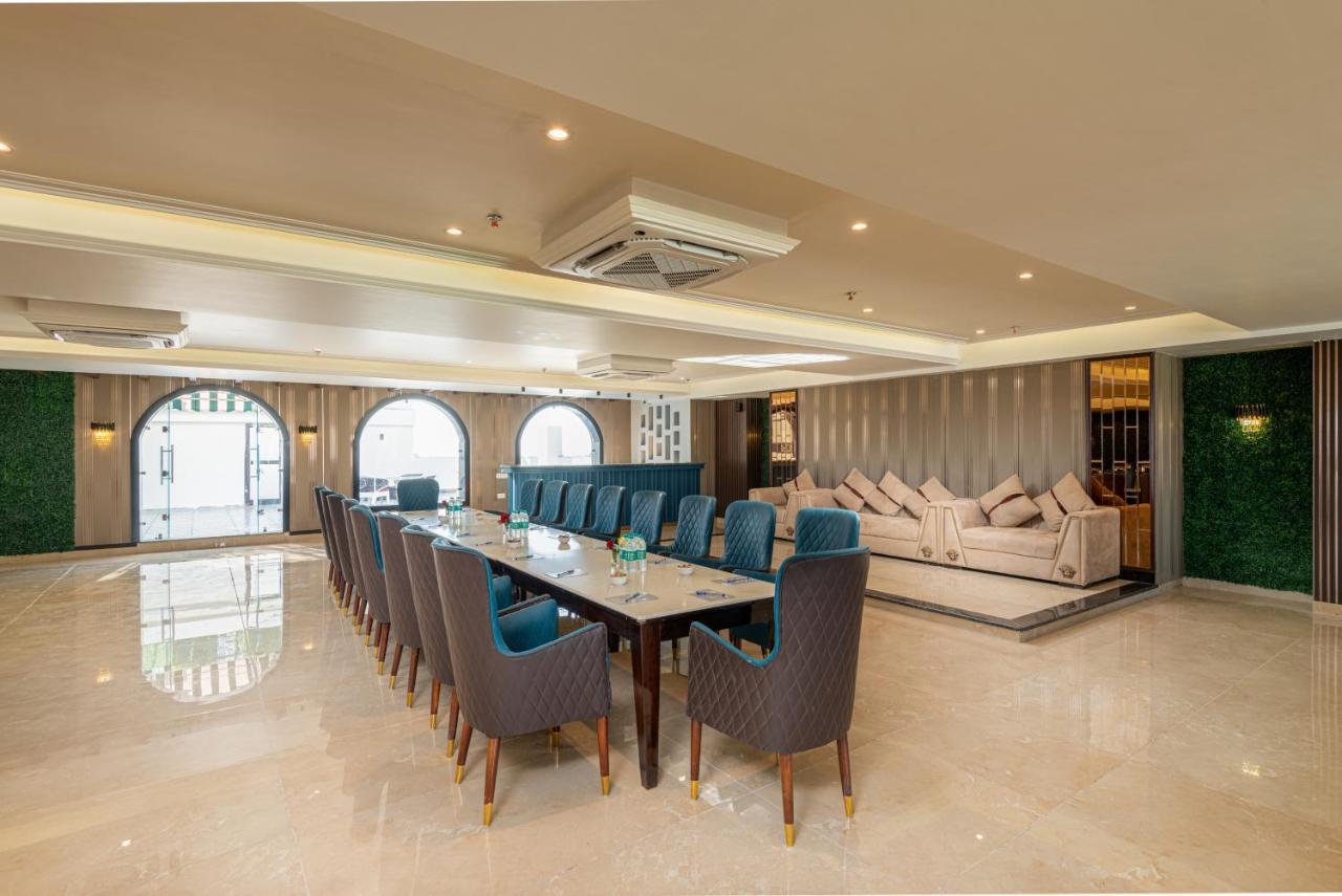 Grand Luxotica By Dls Hotels Dehradun Ngoại thất bức ảnh